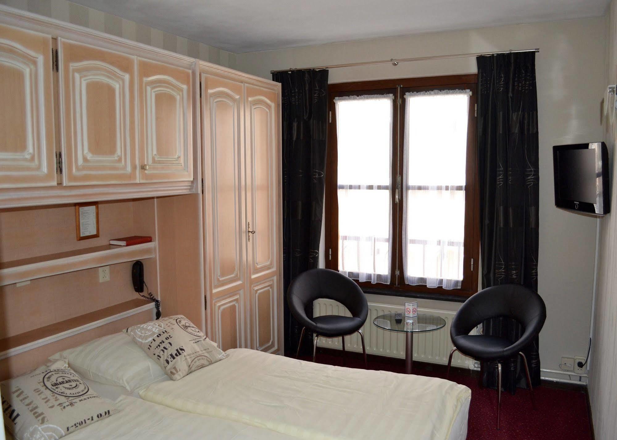 Hostellerie Valckenborgh Valkenburg aan de Geul Esterno foto